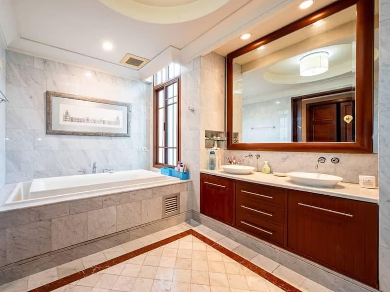 Pool Villa for Rent/Sale in Watthana