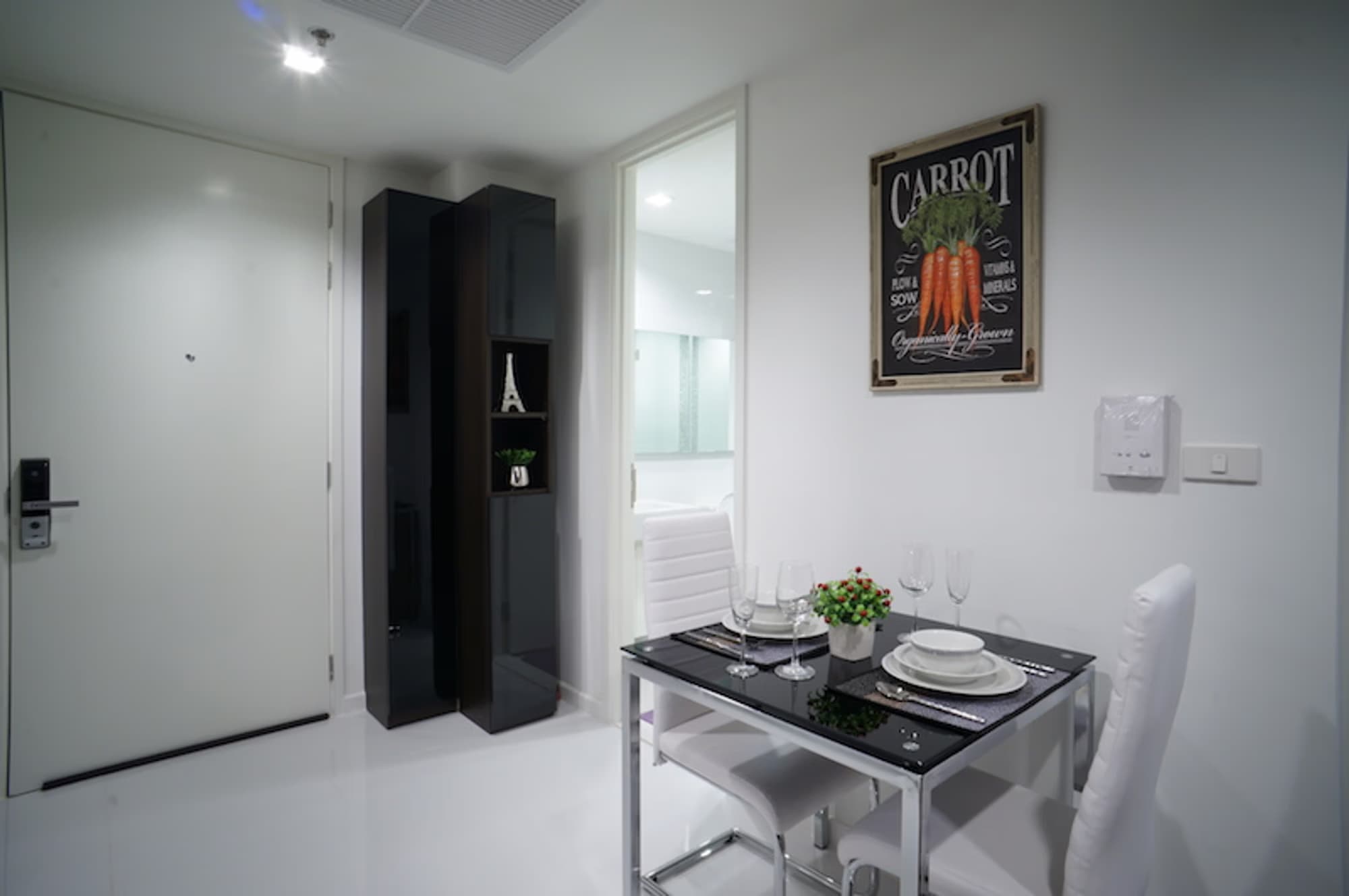 Condo for Rent at Nara 9 - Image 7