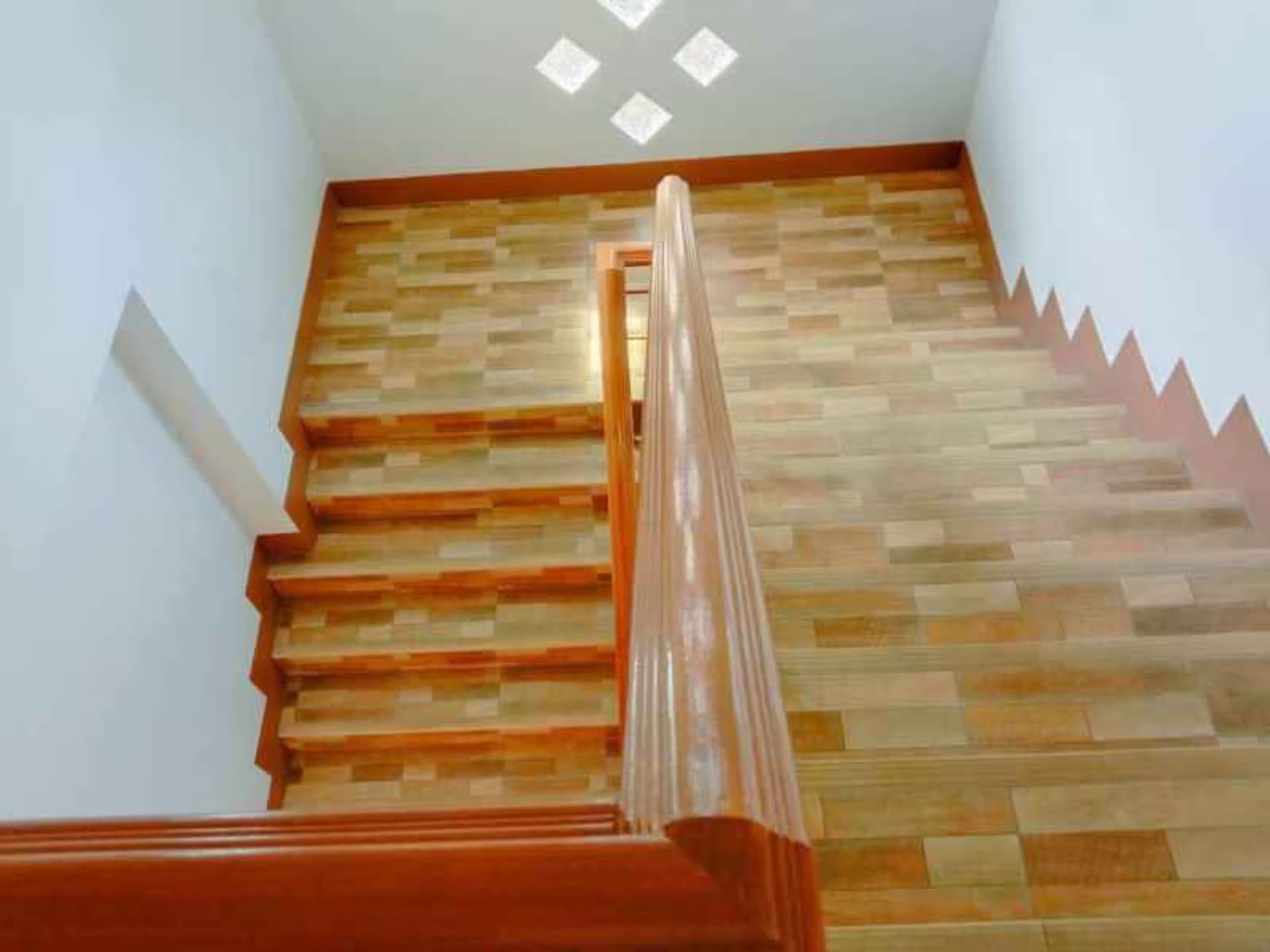 2 Bedroom Townhouse - Image 9