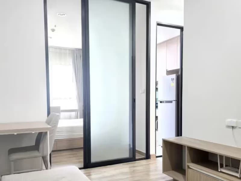 1 Bedroom Condo