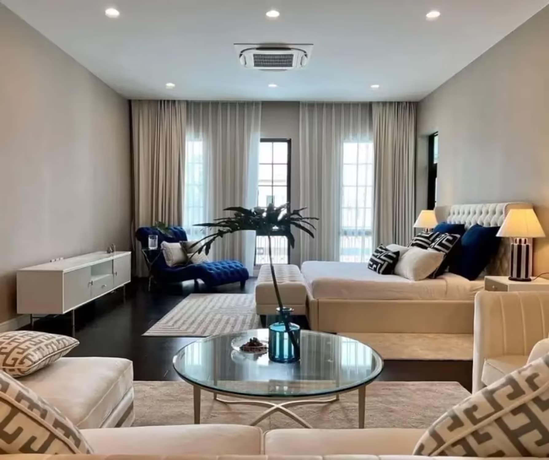 4 Bedroom House - Image 3
