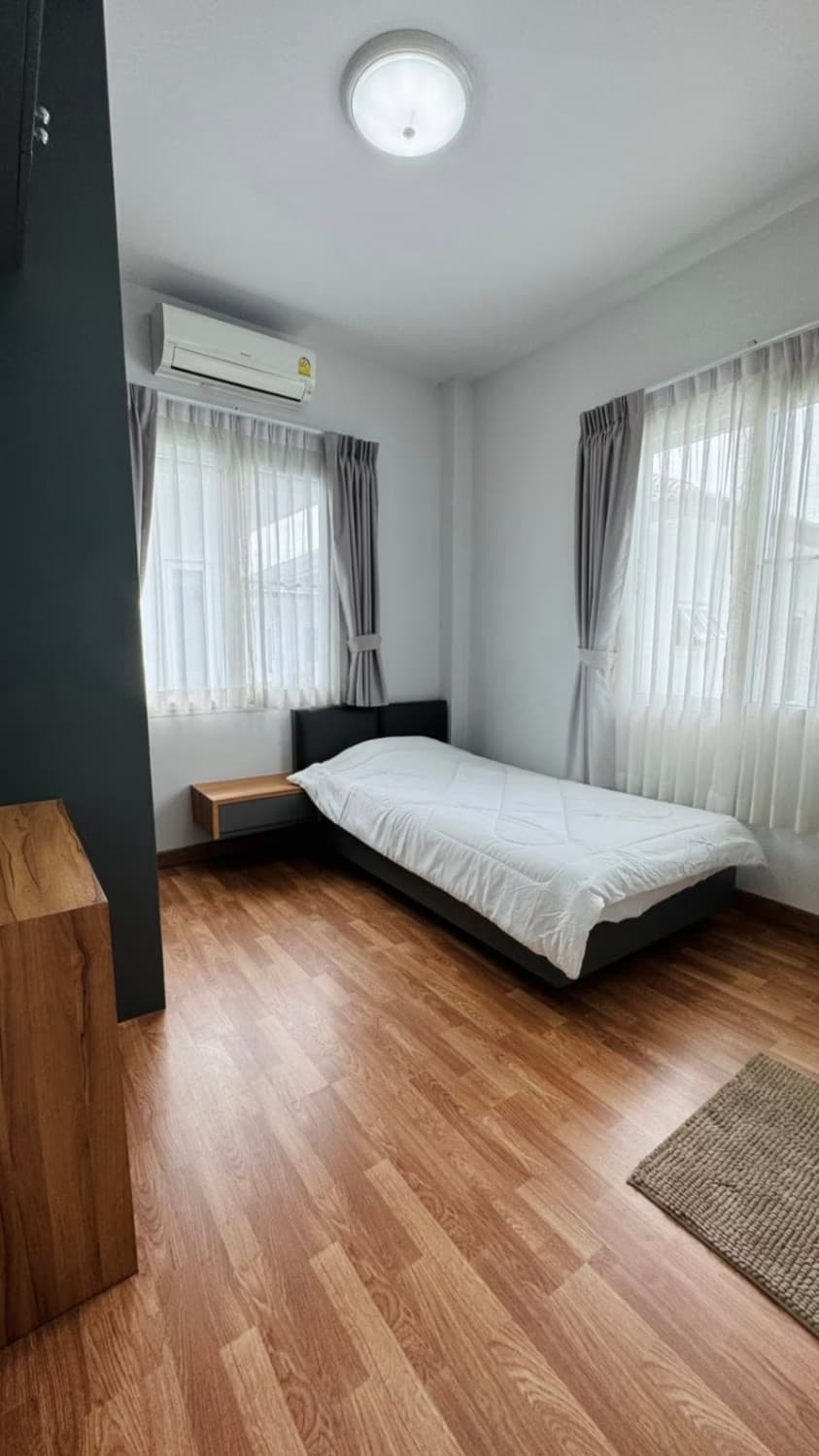 4 ห้องนอน บ้าน สำหรับ ขาย ใน Hang Dong - Image 12
