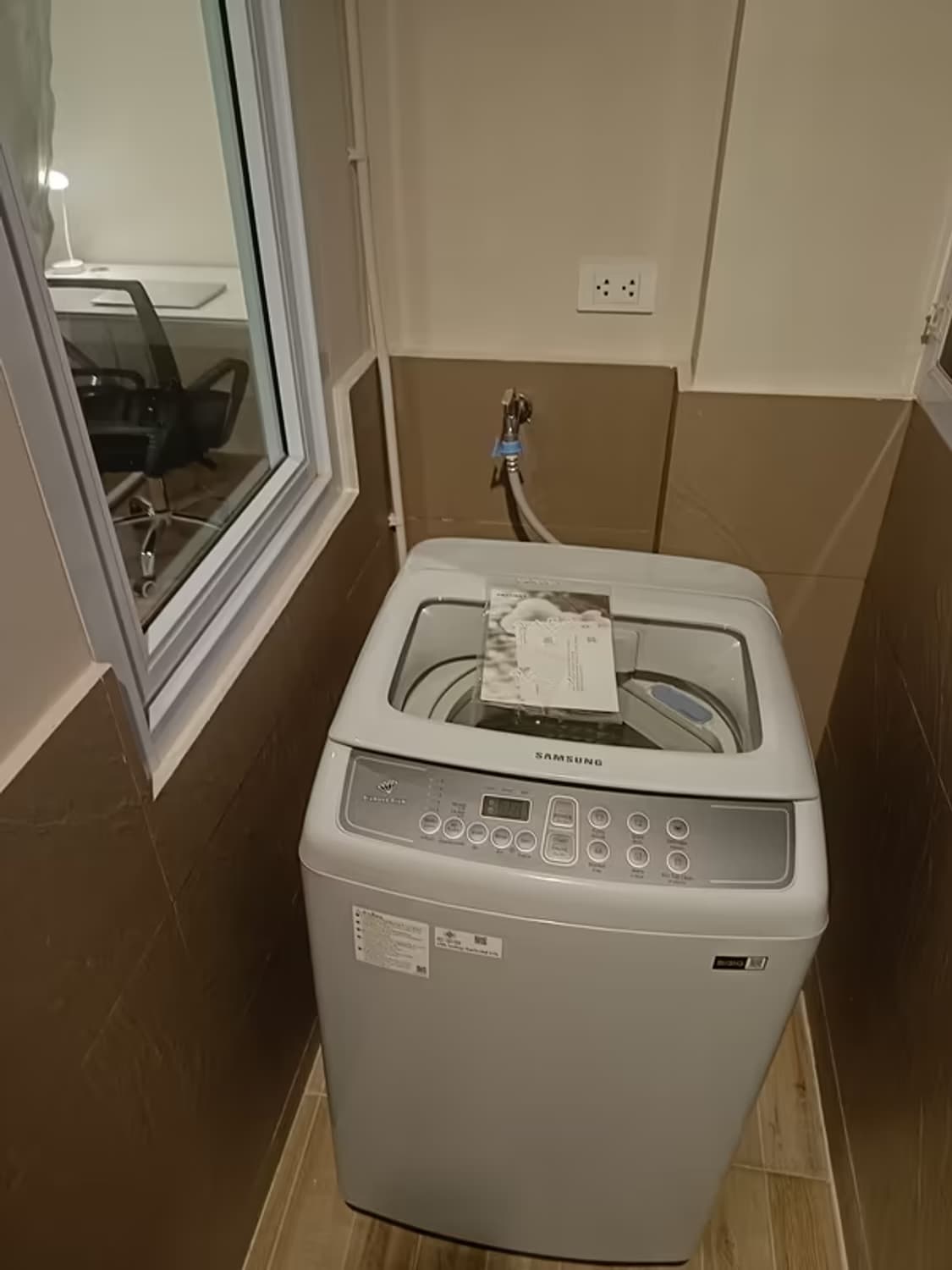  - Image 8