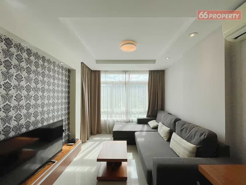 1 Bedroom Condo