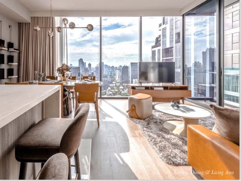 3 Bed Condo for Rent  Near Asok BTS