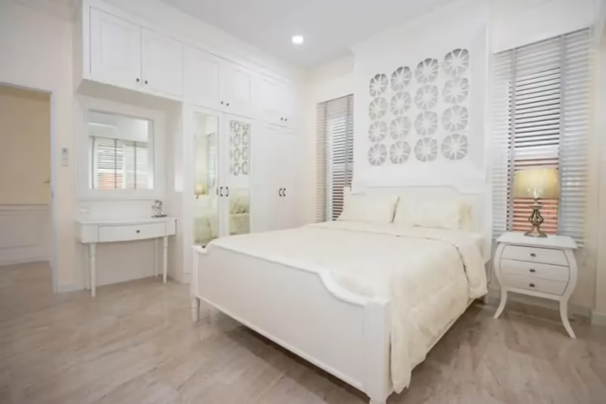 3 Bedroom House - Image 8