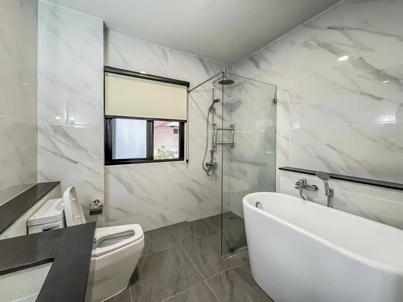 4 Bed House for Sale in Hang Dong