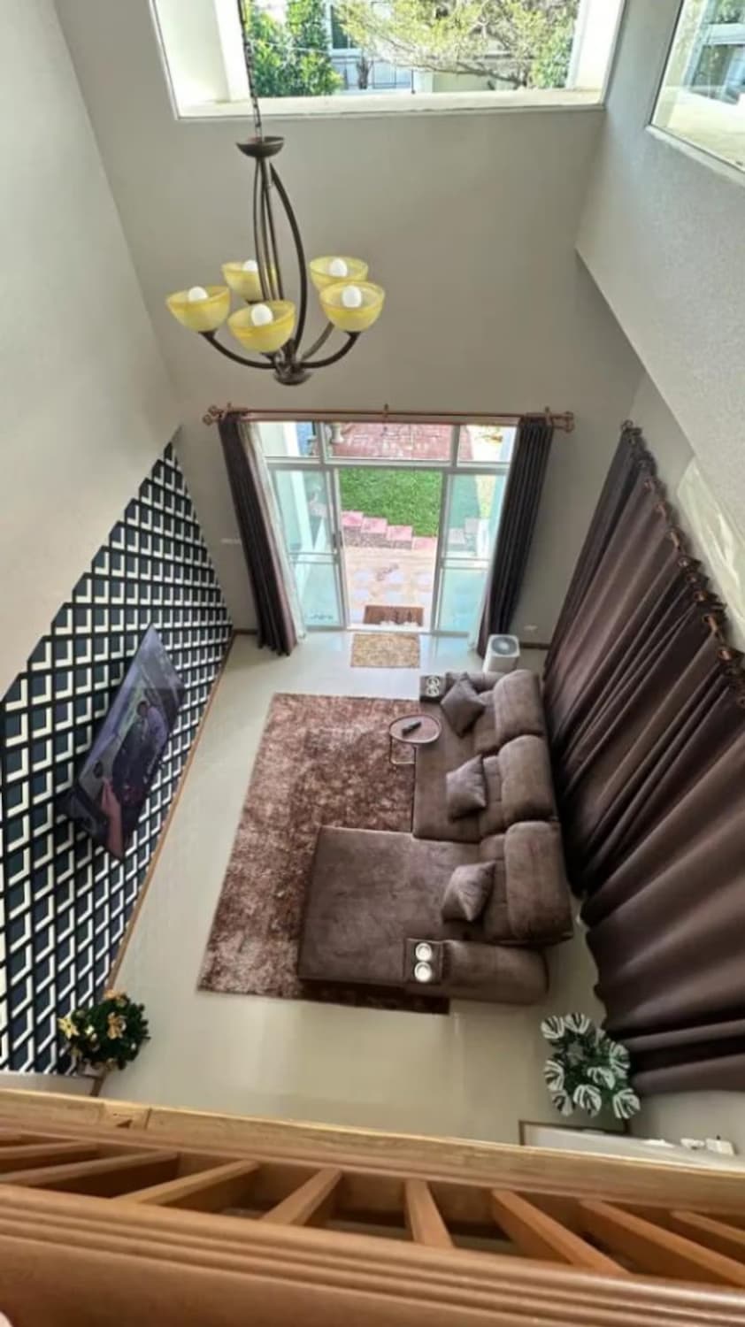 4 Bed House for Rent and Sale in Mueang Chiang Mai - Image 7