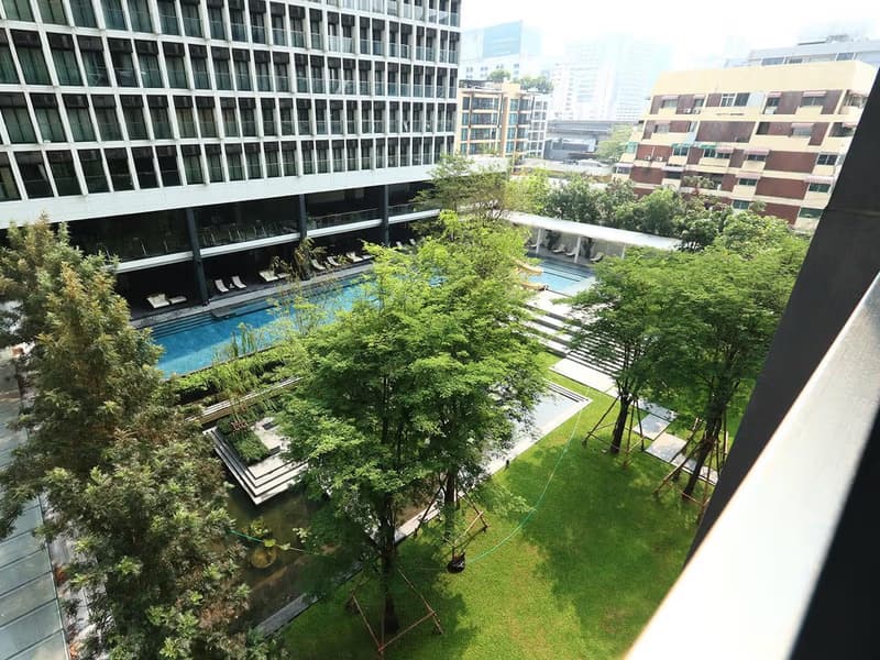 Condo for Sale at Noble PhloenChit