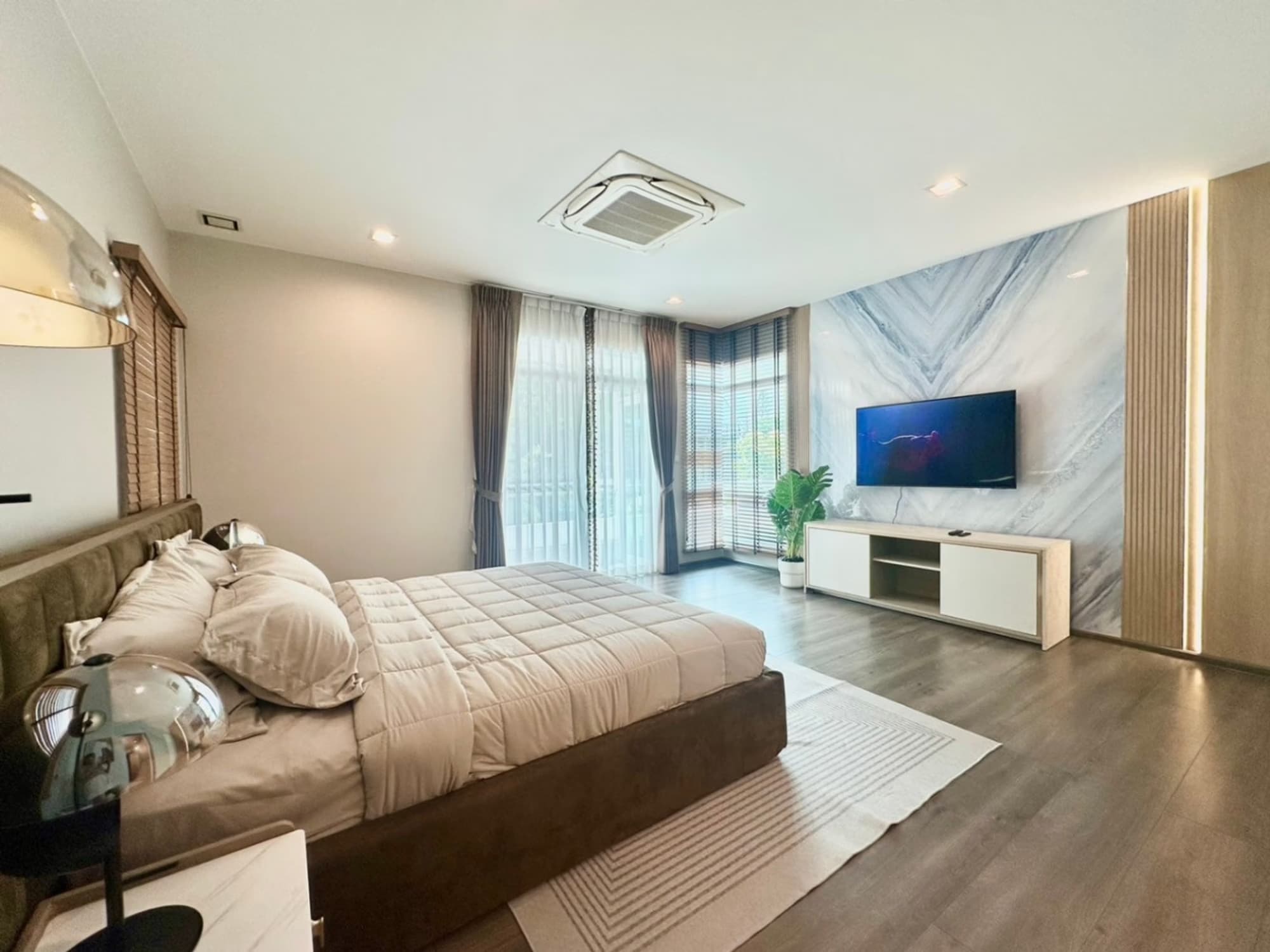 4 Bed House for Rent in Bang Phli - Image 25