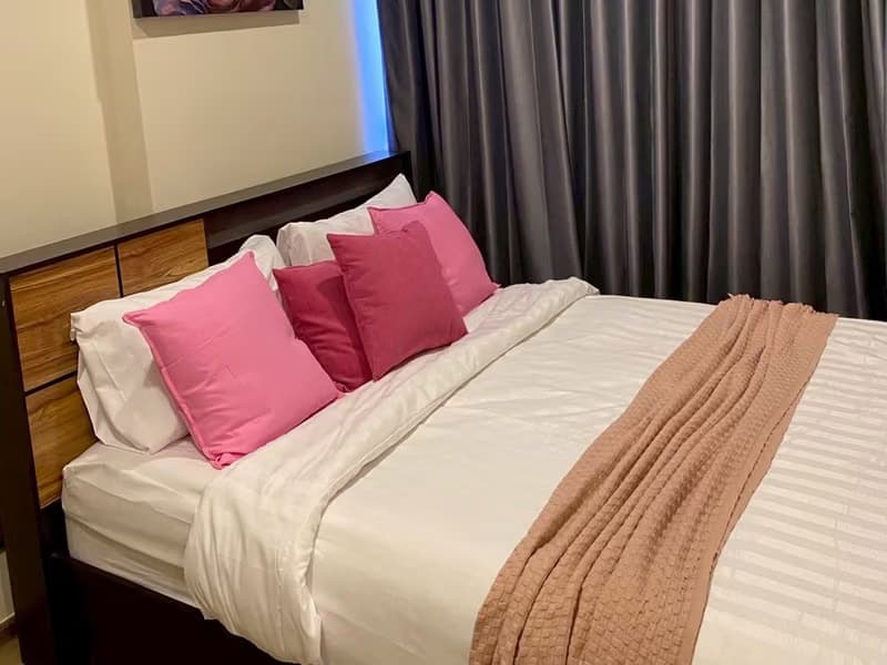 2 Bed Condo for Rent and Sale in Khlong Toei