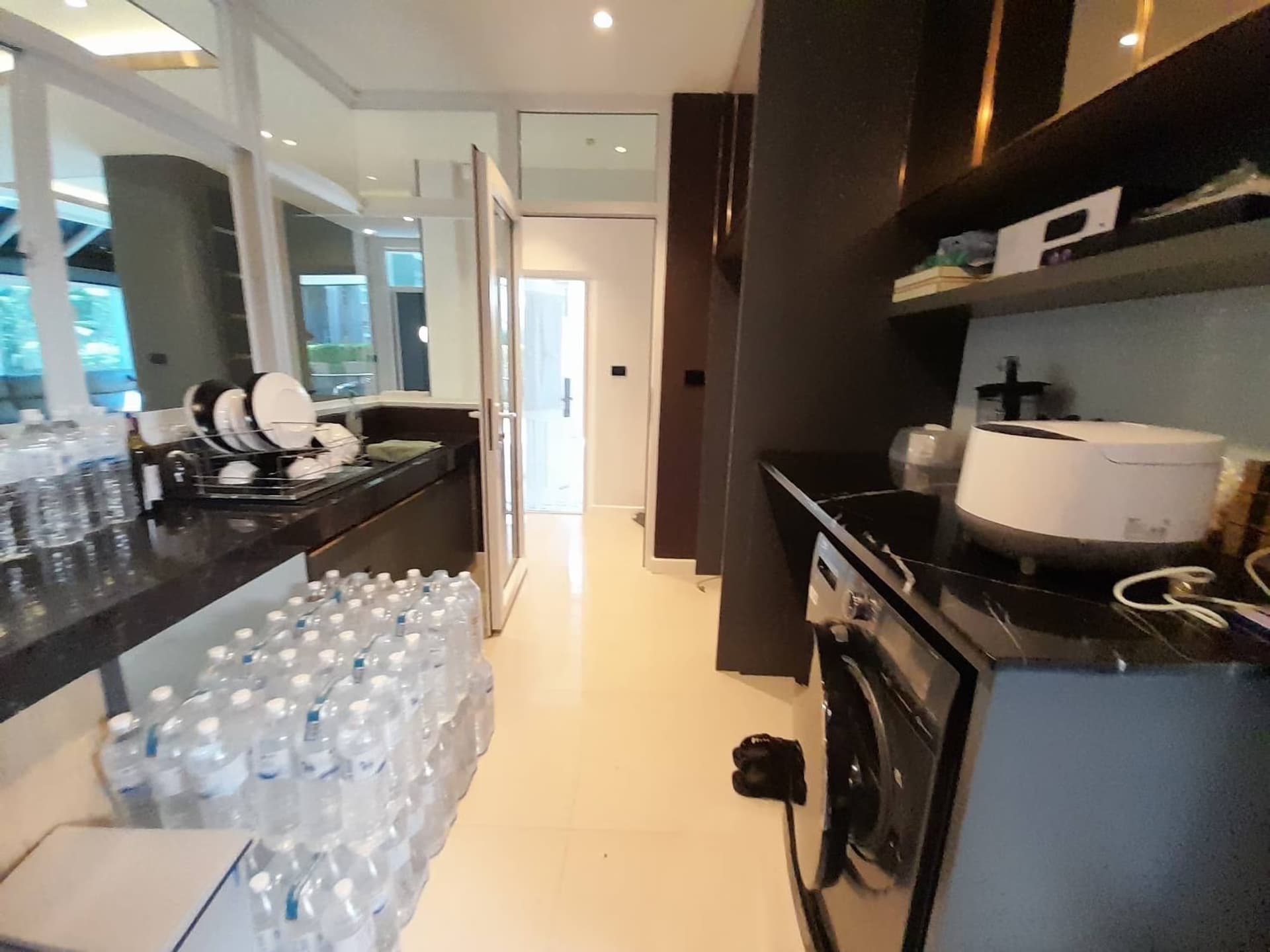 7 Bed House for Rent and Sale in Mueang Chiang Mai - Image 4