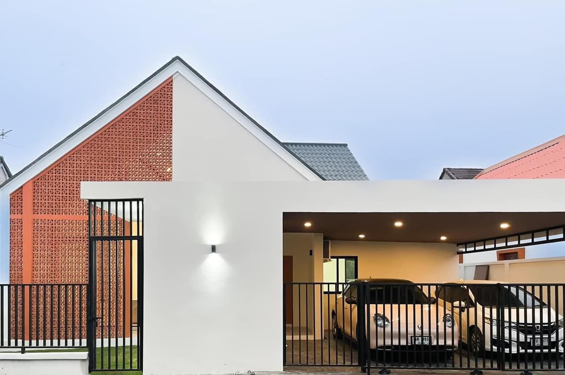 House for Sale at Koolpunt Ville 2 - Image 1