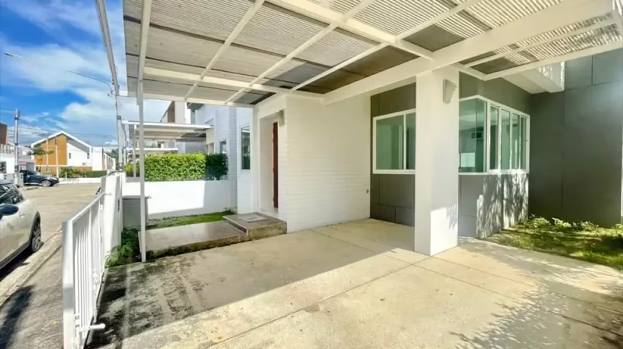 2 Bedroom House - Image 9