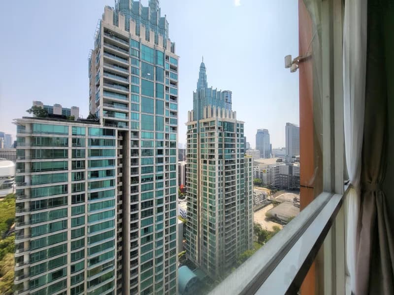1 Bed Condo for Rent and Sale  Near Chit Lom BTS