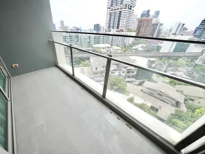 AEQUA Residence Sukhumvit 49