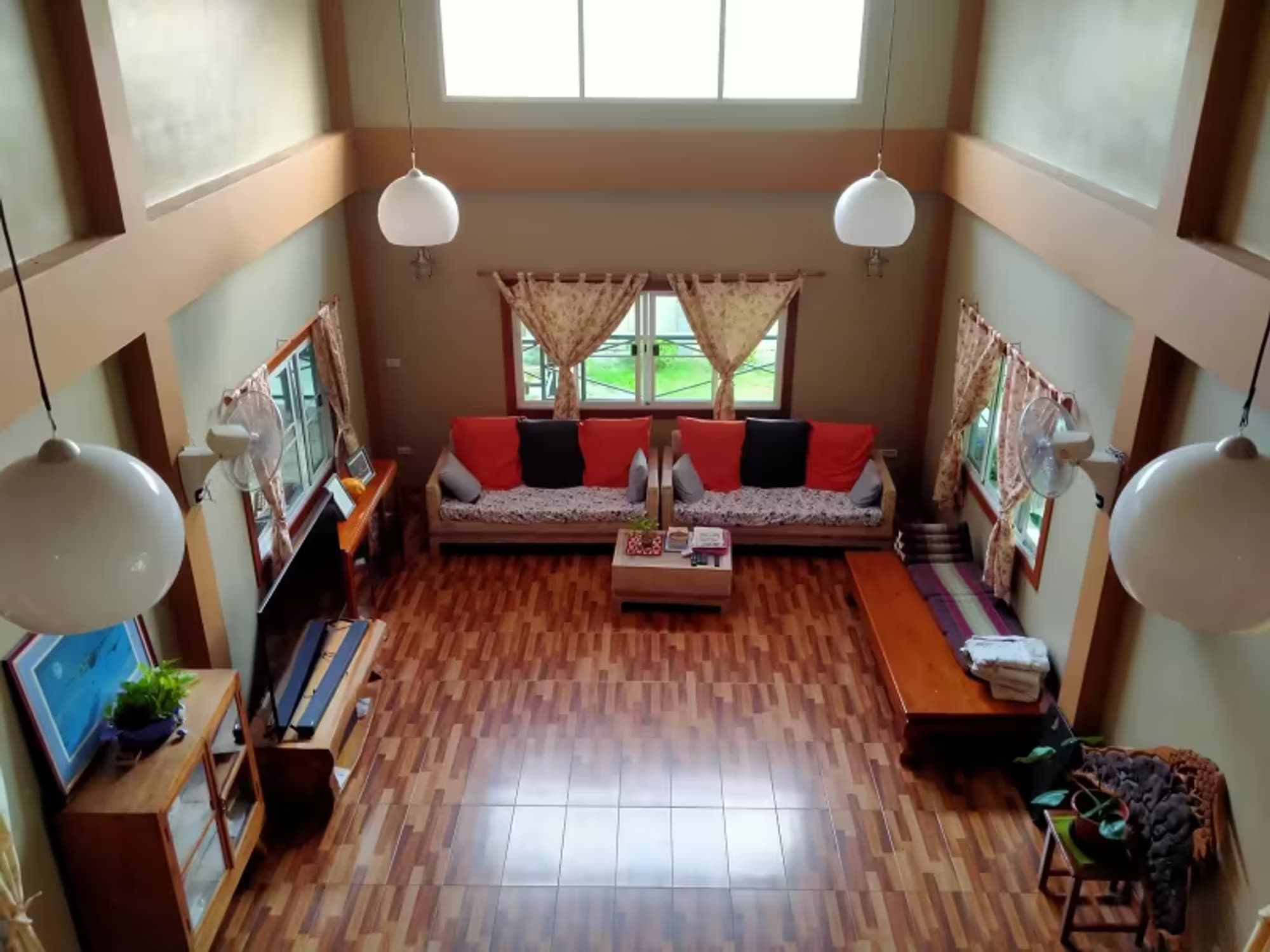 2 Bedroom House - Image 8