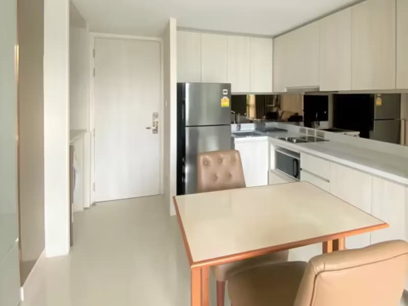 1 Bedroom Condo