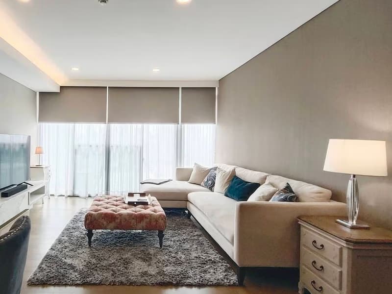 2 Bed Condo for Rent in Khlong Toei