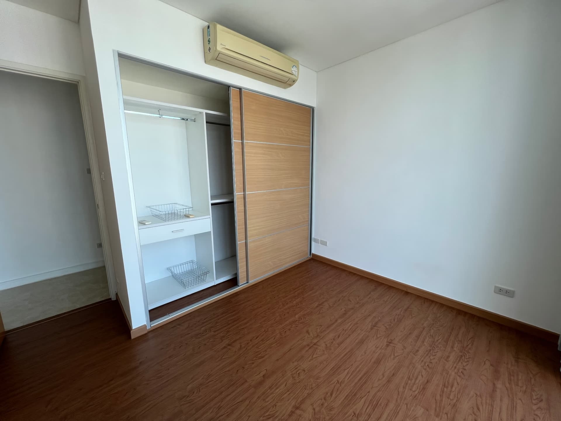 Condo for Rent, Sale at Fullerton Sukhumvit - Image 20