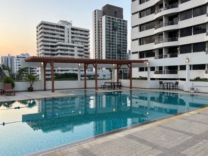 2 Bed Condo for Sale in Watthana