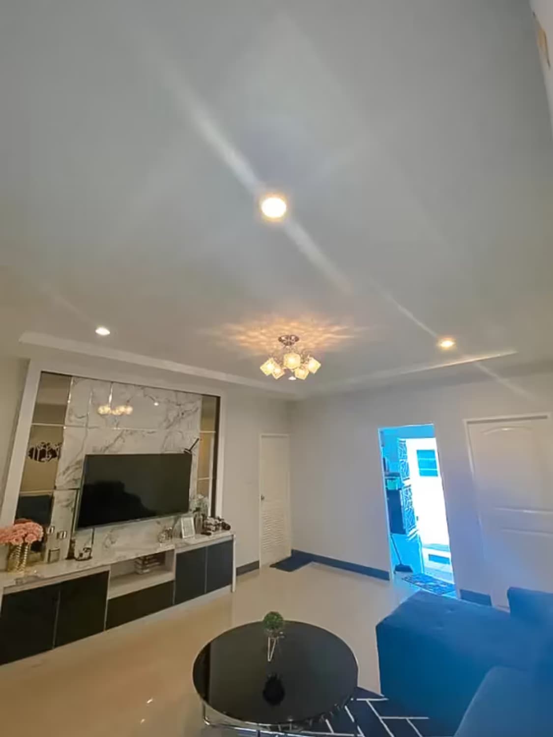 3 Bedroom House - Image 7