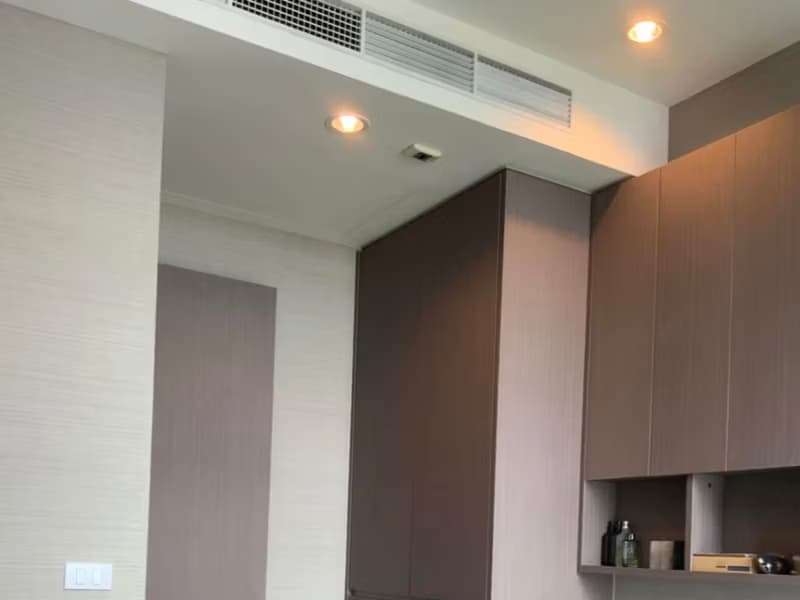 Condo for Sale at The Diplomat Sathorn