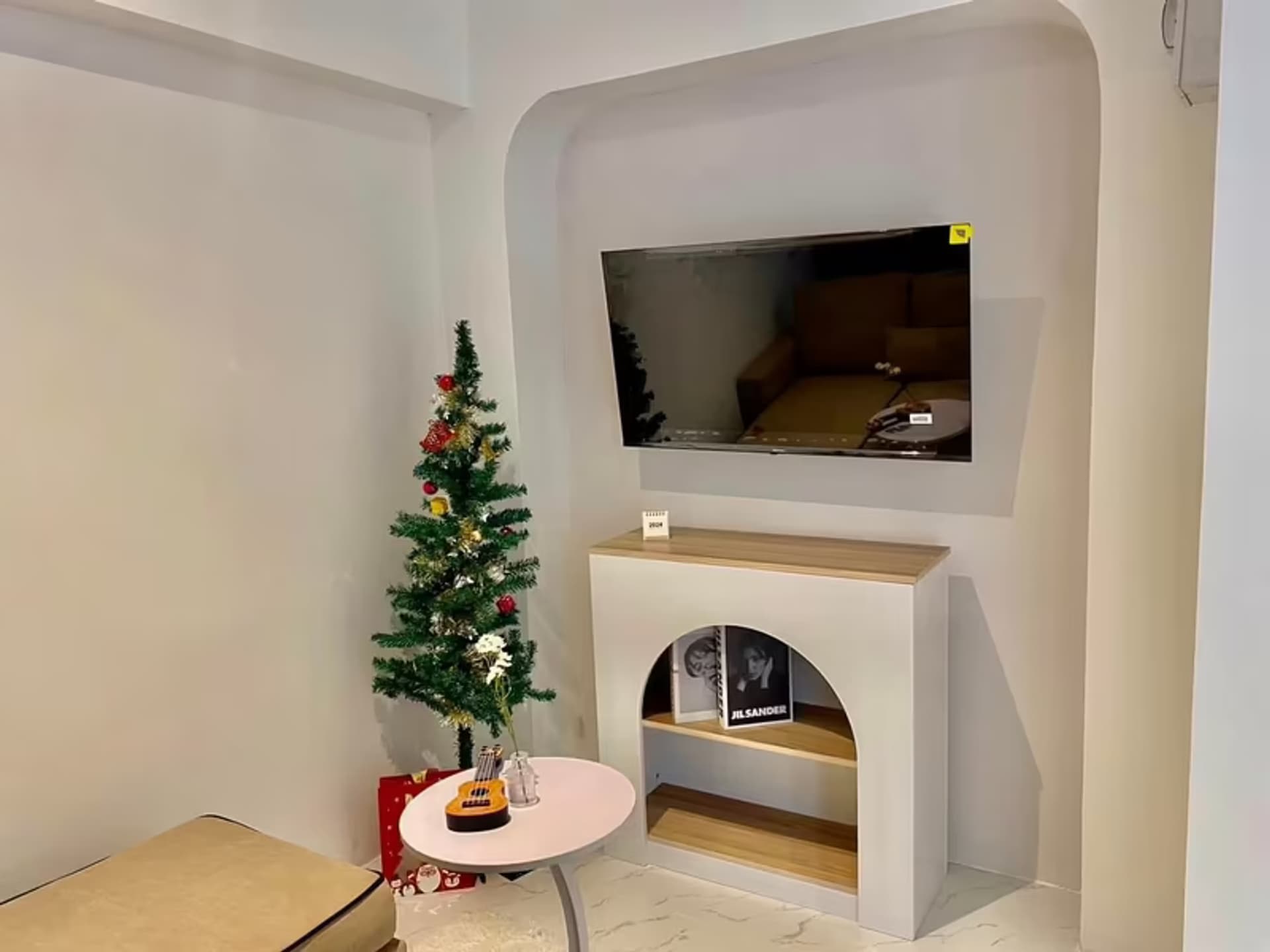 Condo for Sale at Angket Pavillion - Image 2