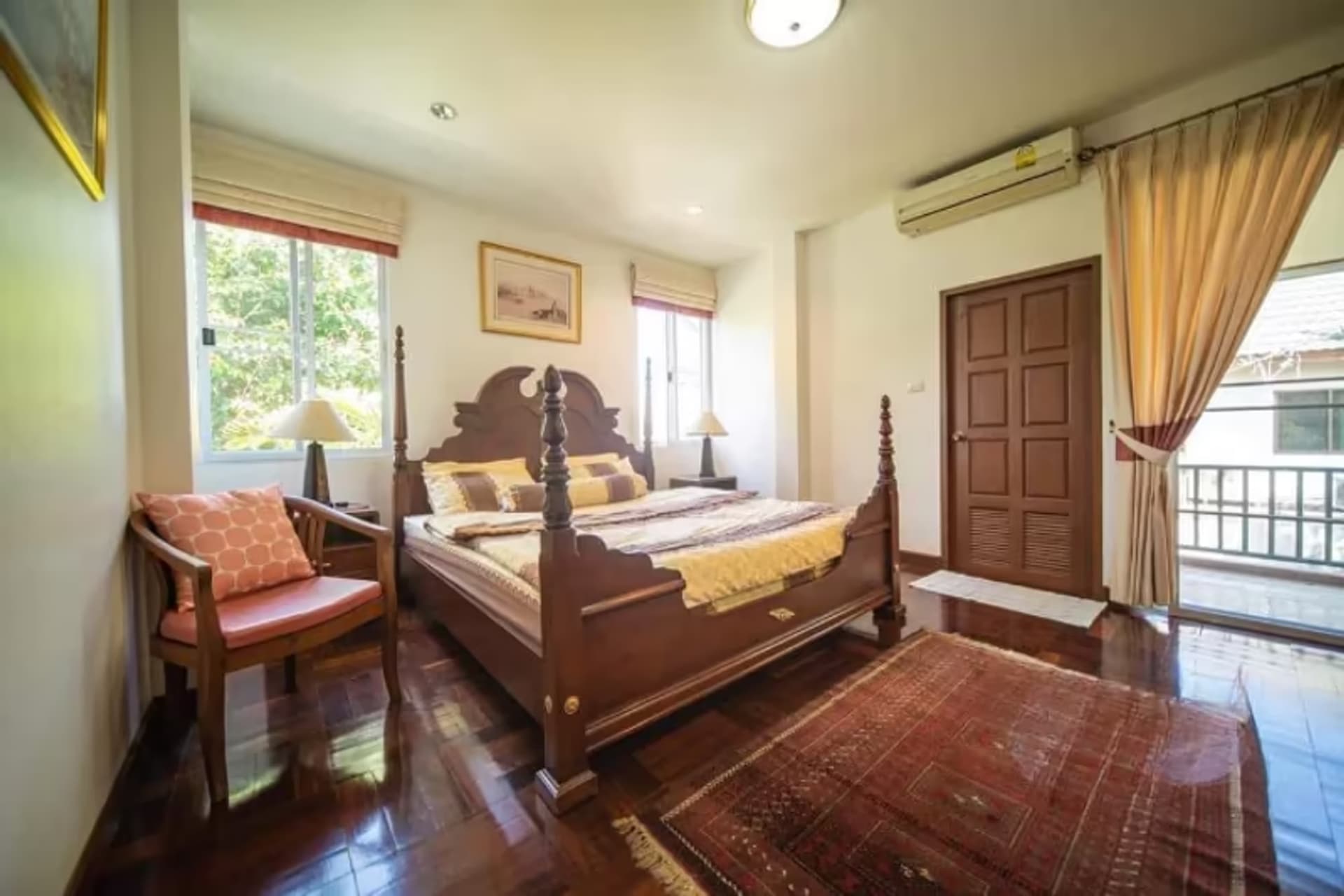 5 Bedroom House - Image 42