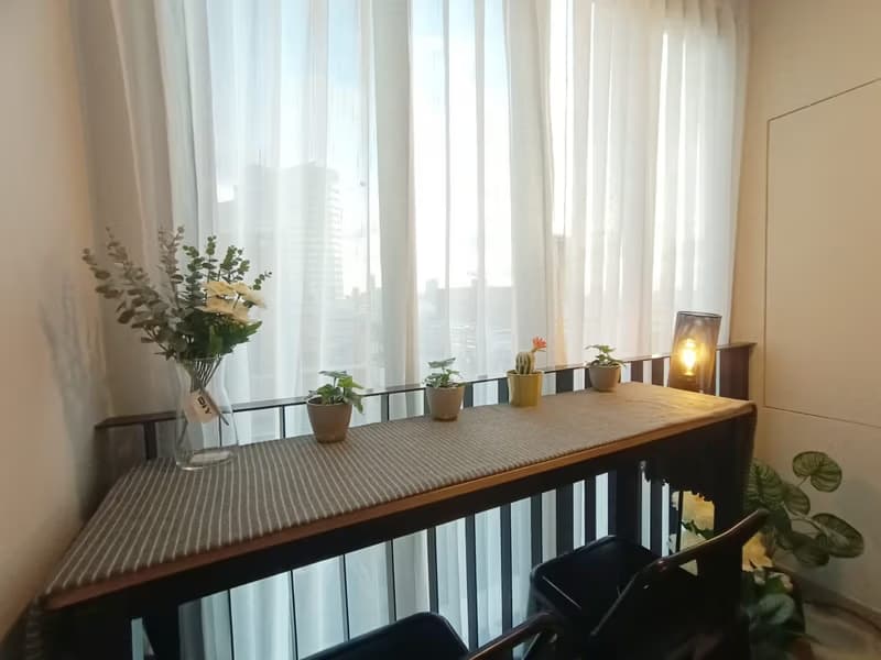 1 Bedroom Condo
