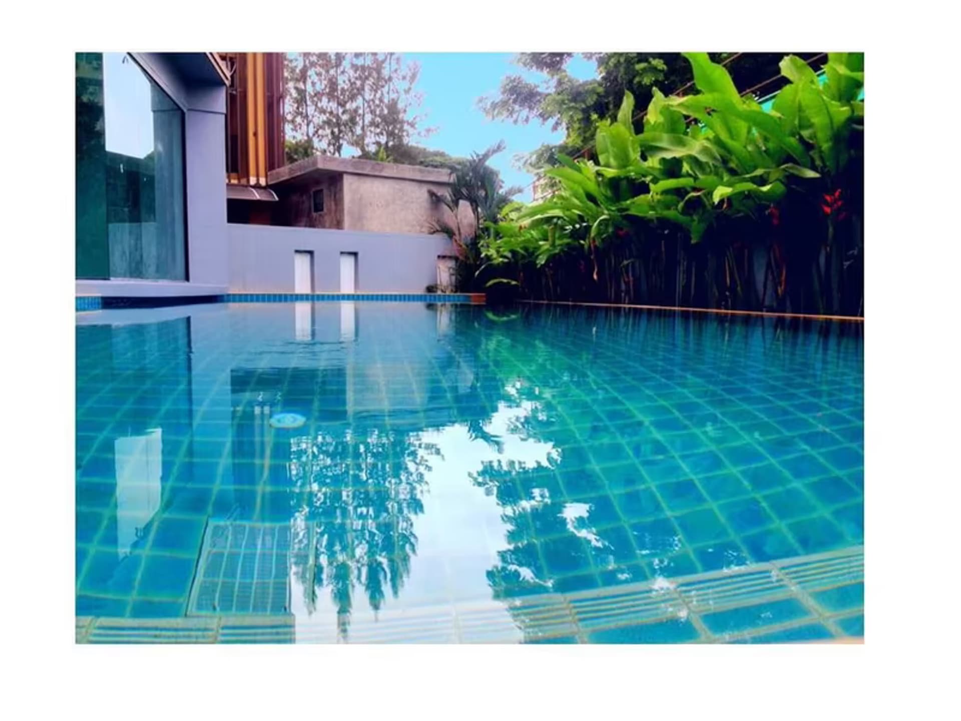 1 Bedroom Condo - Image 5