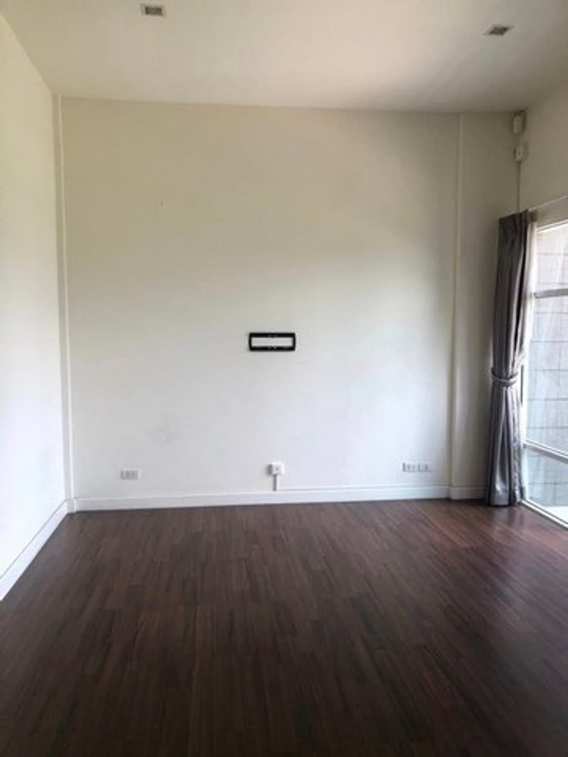 3 Bed House for Sale in Suan Luang - Image 4