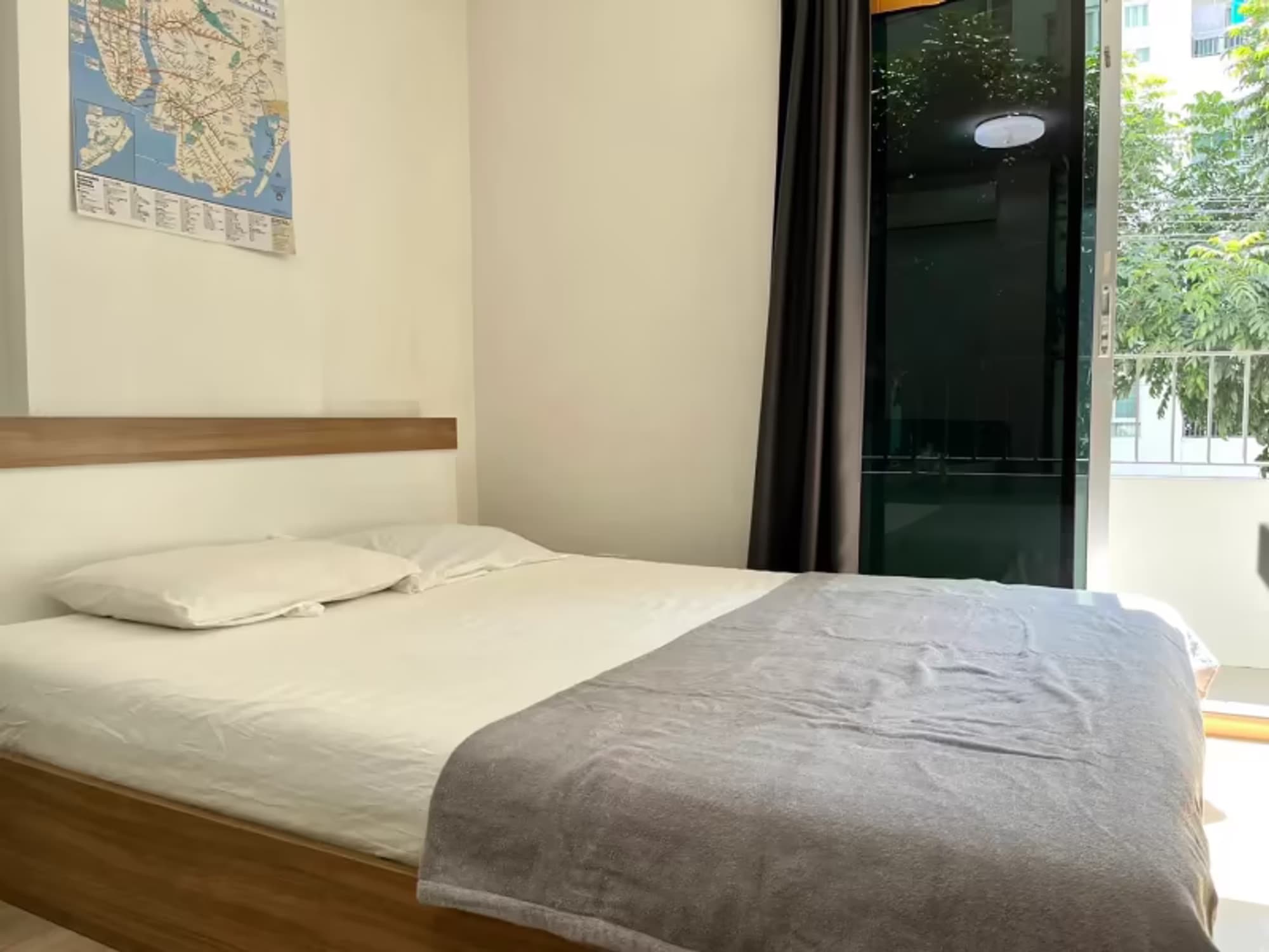 Studio for Sale in Phra Khanong - Image 3