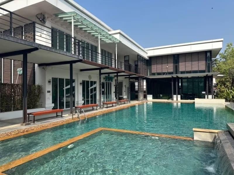 3 Bed House for Rent in Saraphi