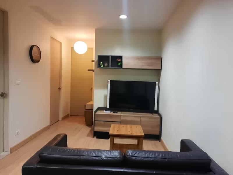 Condo for Rent at The Parkland Srinakarin 
