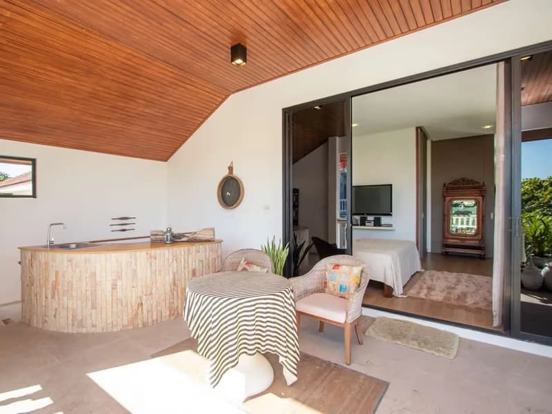 6 Bed House for Sale in Doi Saket