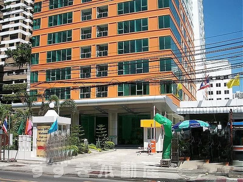 1 Bed Condo for Sale  Near Phetchaburi MRT