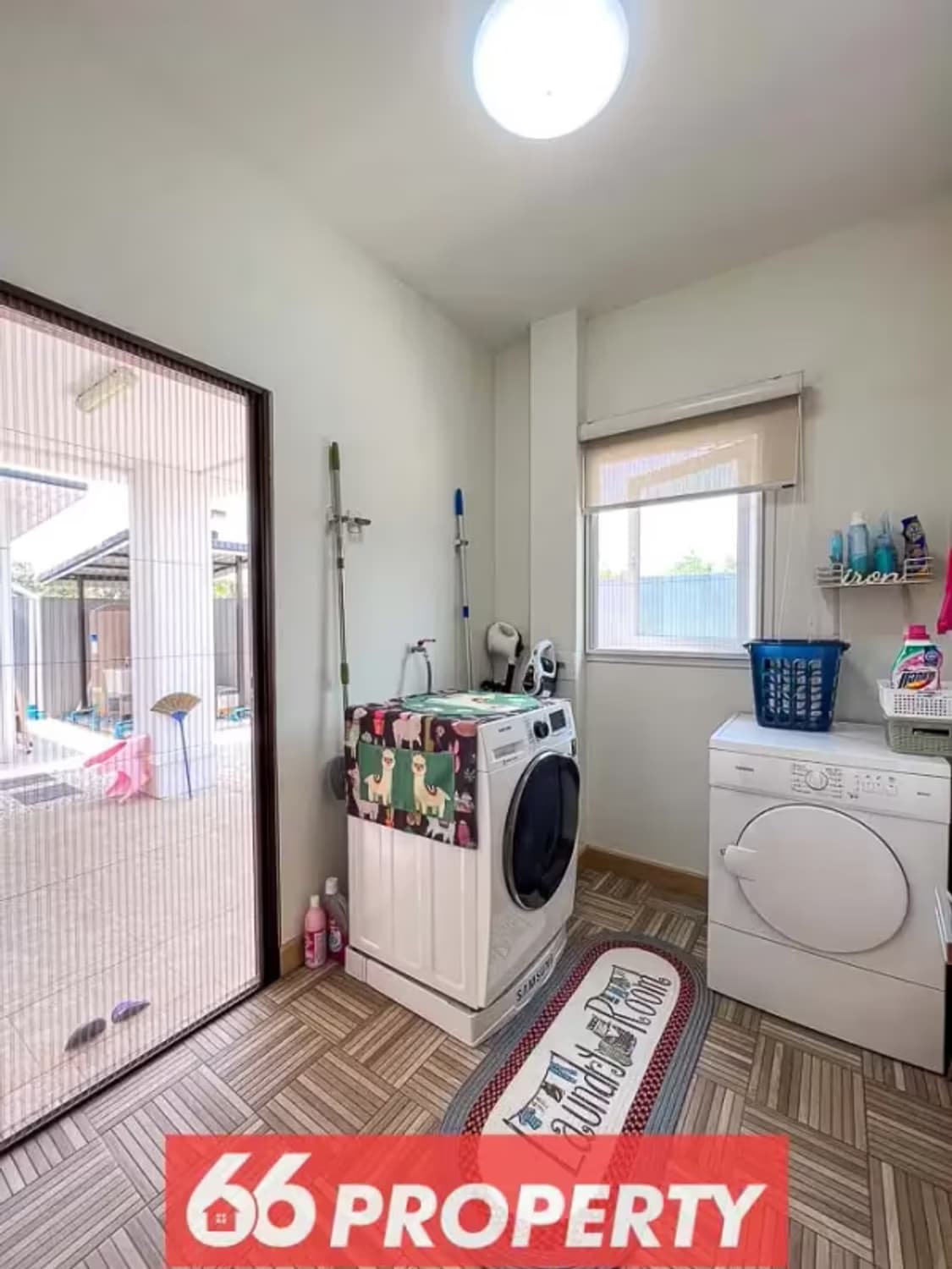 2 Bedroom House - Image 7