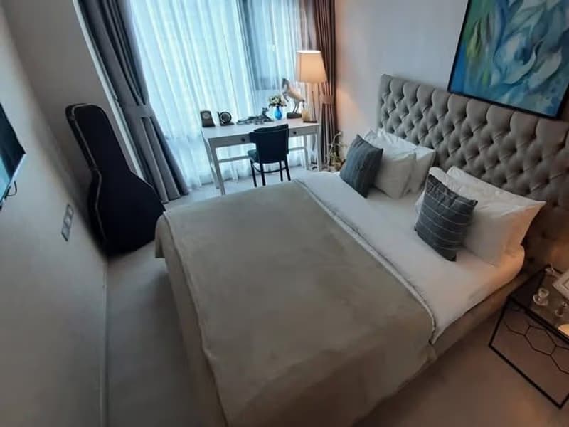 2 Bed Condo for Rent and Sale in Khlong Toei