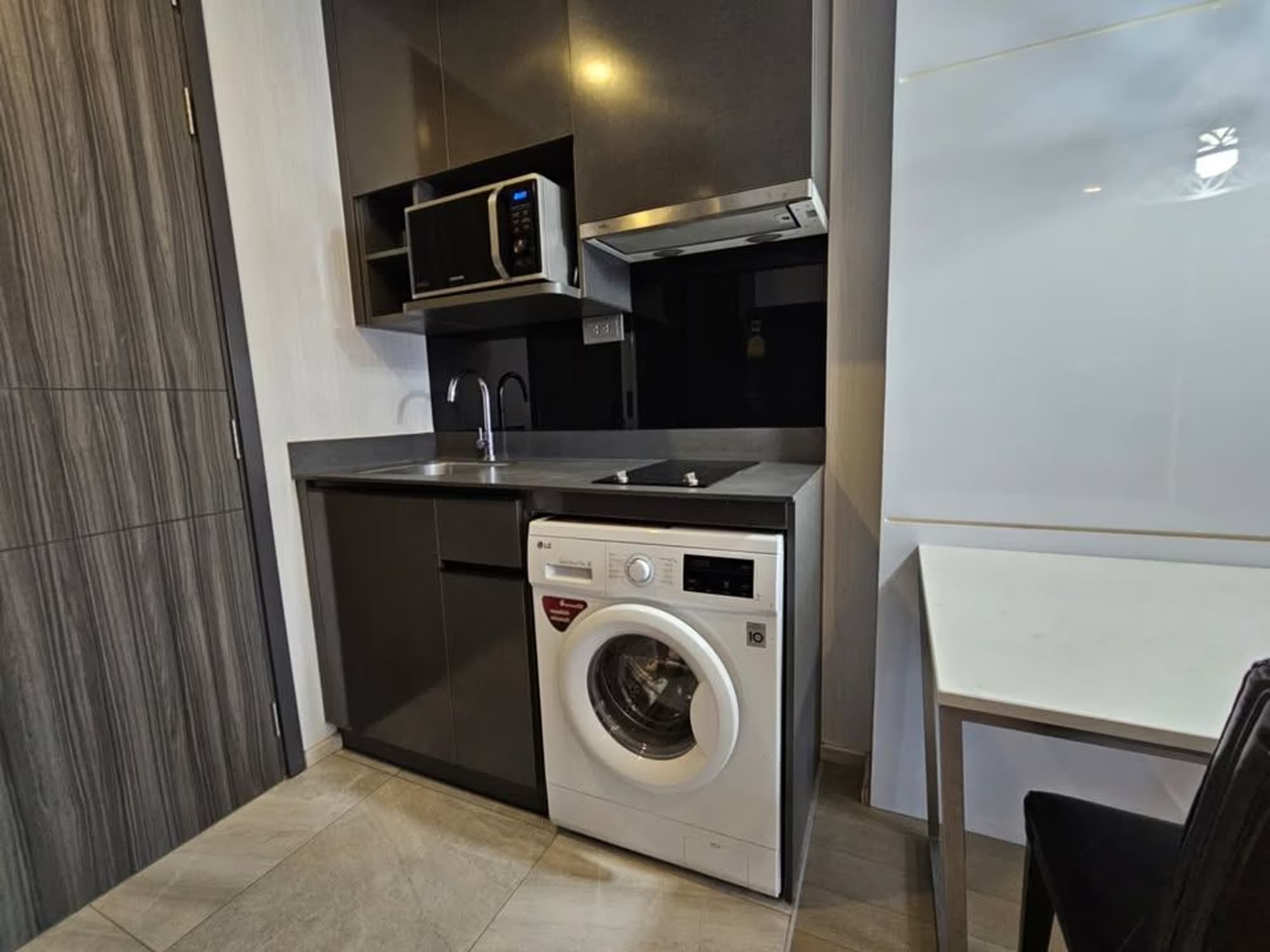 1 Bedroom Condo - Image 8
