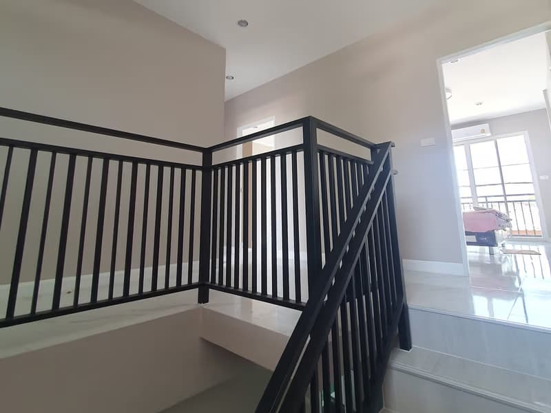 4 Bed Townhouse for Rent in Suan Luang