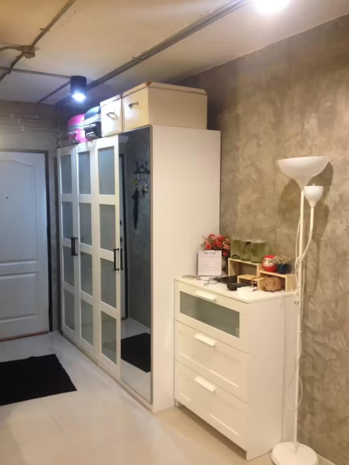 1 Bedroom Condo - Image 5