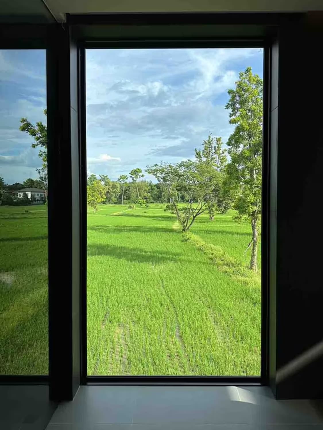 Modern House for Sale - Image 8
