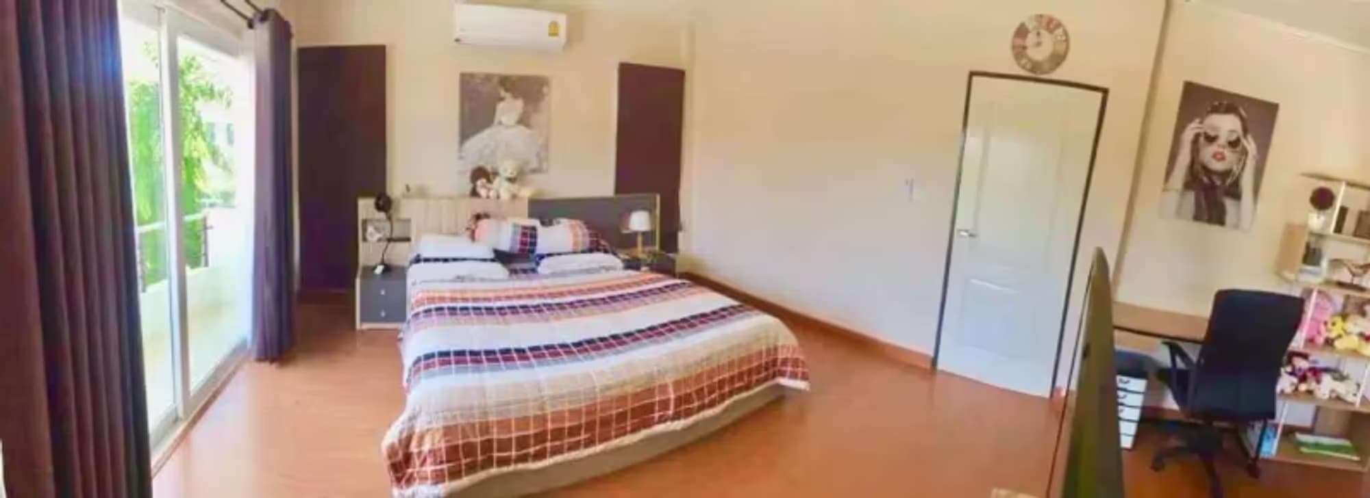 4 Bedroom House - Image 3