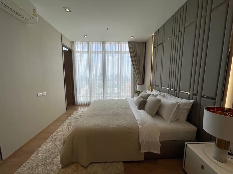 Condo for Sale at Park 24 (Park Origin Phrom Phong)