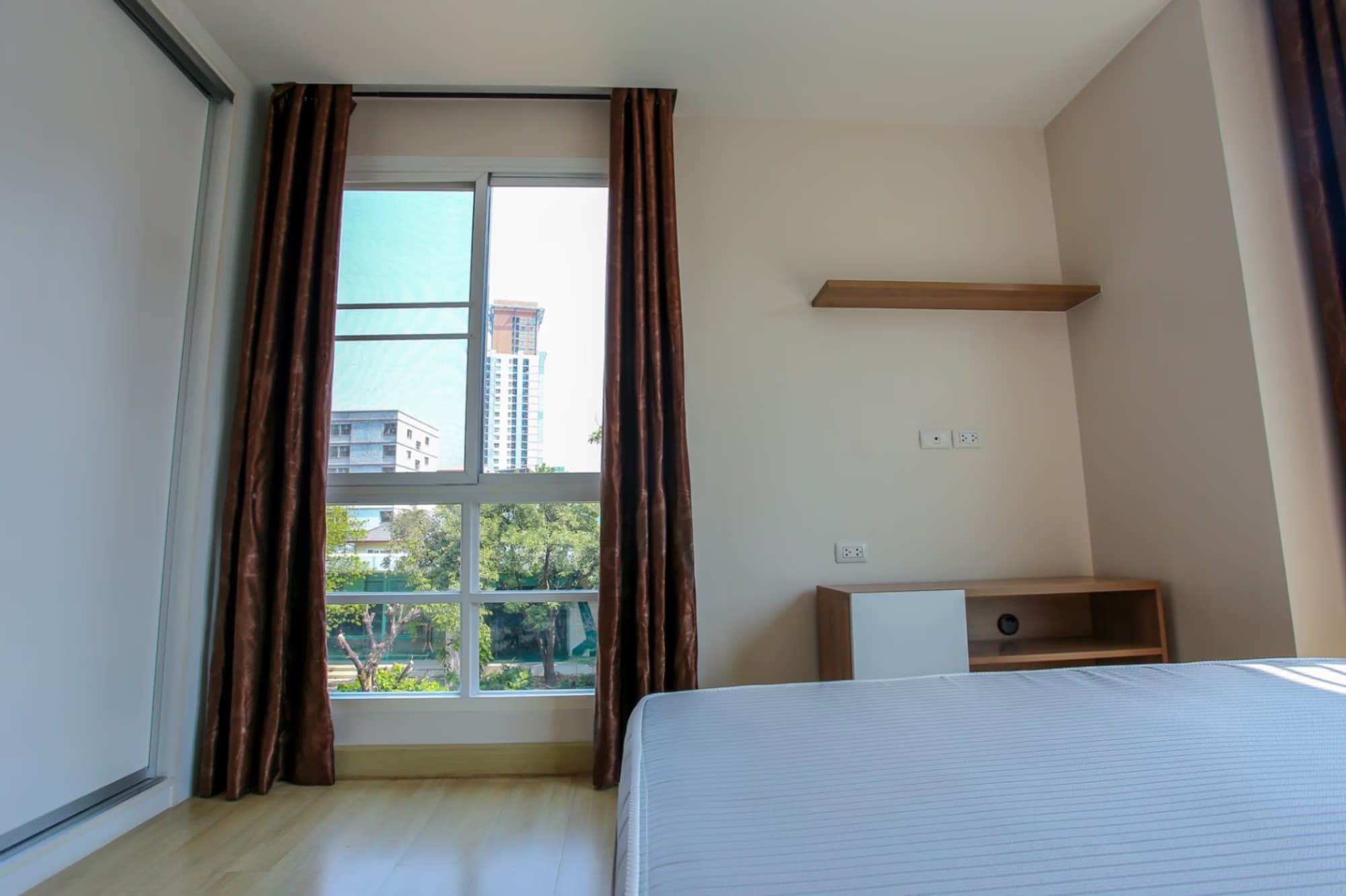 1 Bedroom Condo - Image 7