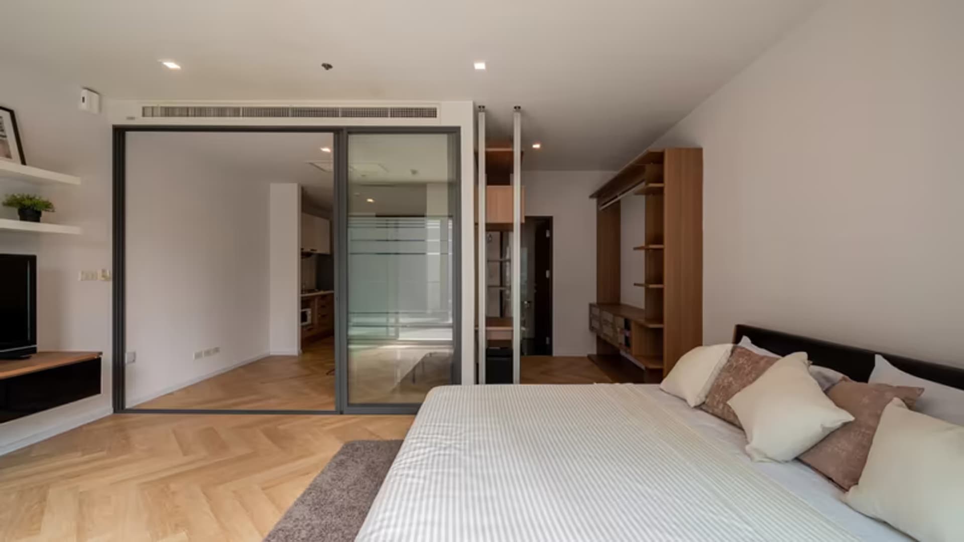 Condo for Rent, Sale at Noble Remix Thonglor - Image 3