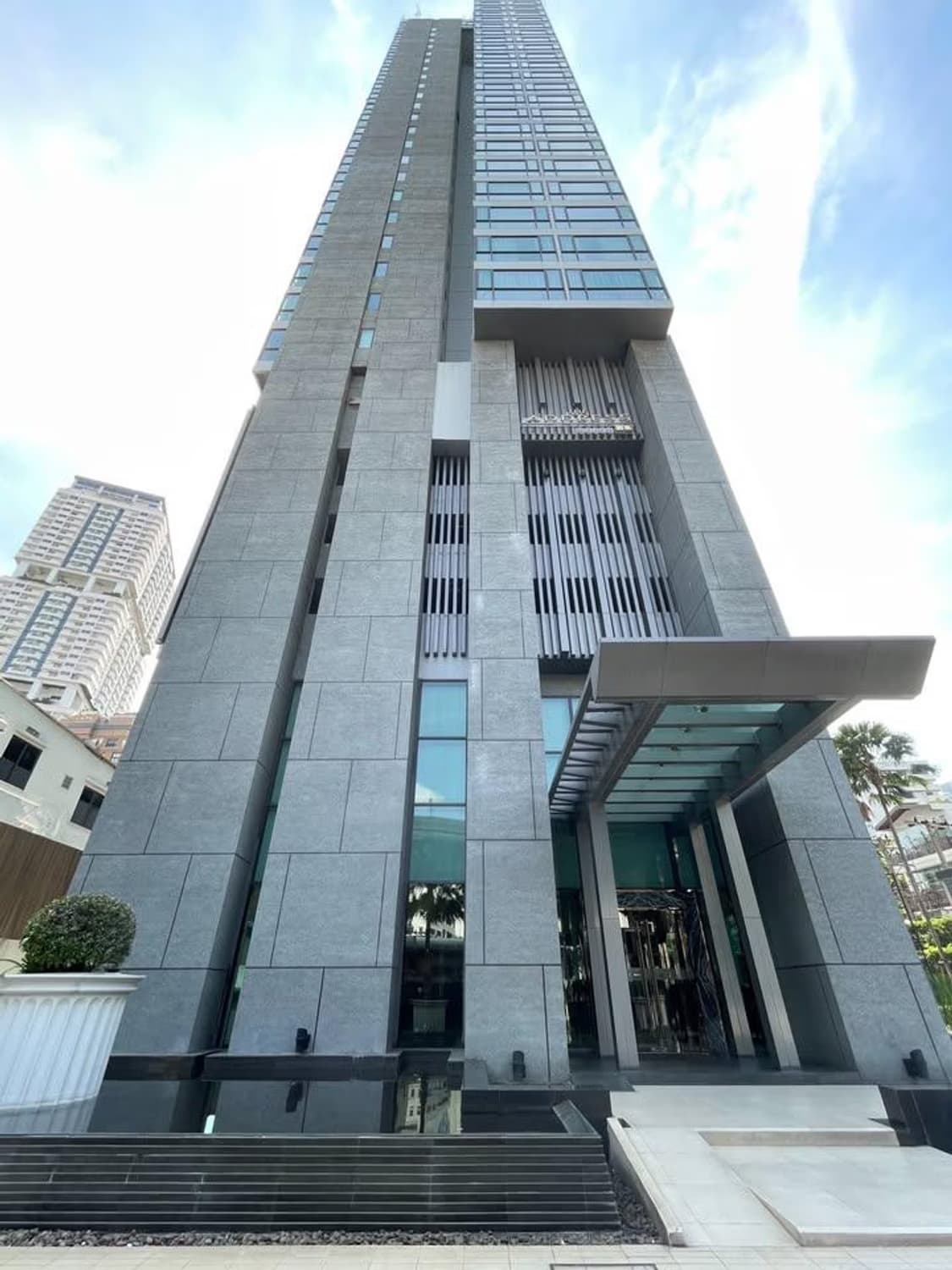 1 ห้องนอน คอนโด สำหรับ ขาย ใน Khlong Toei - Image 5