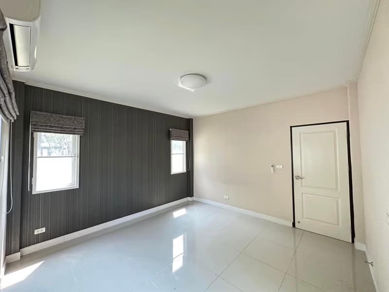 4 Bed House for Sale in Hang Dong