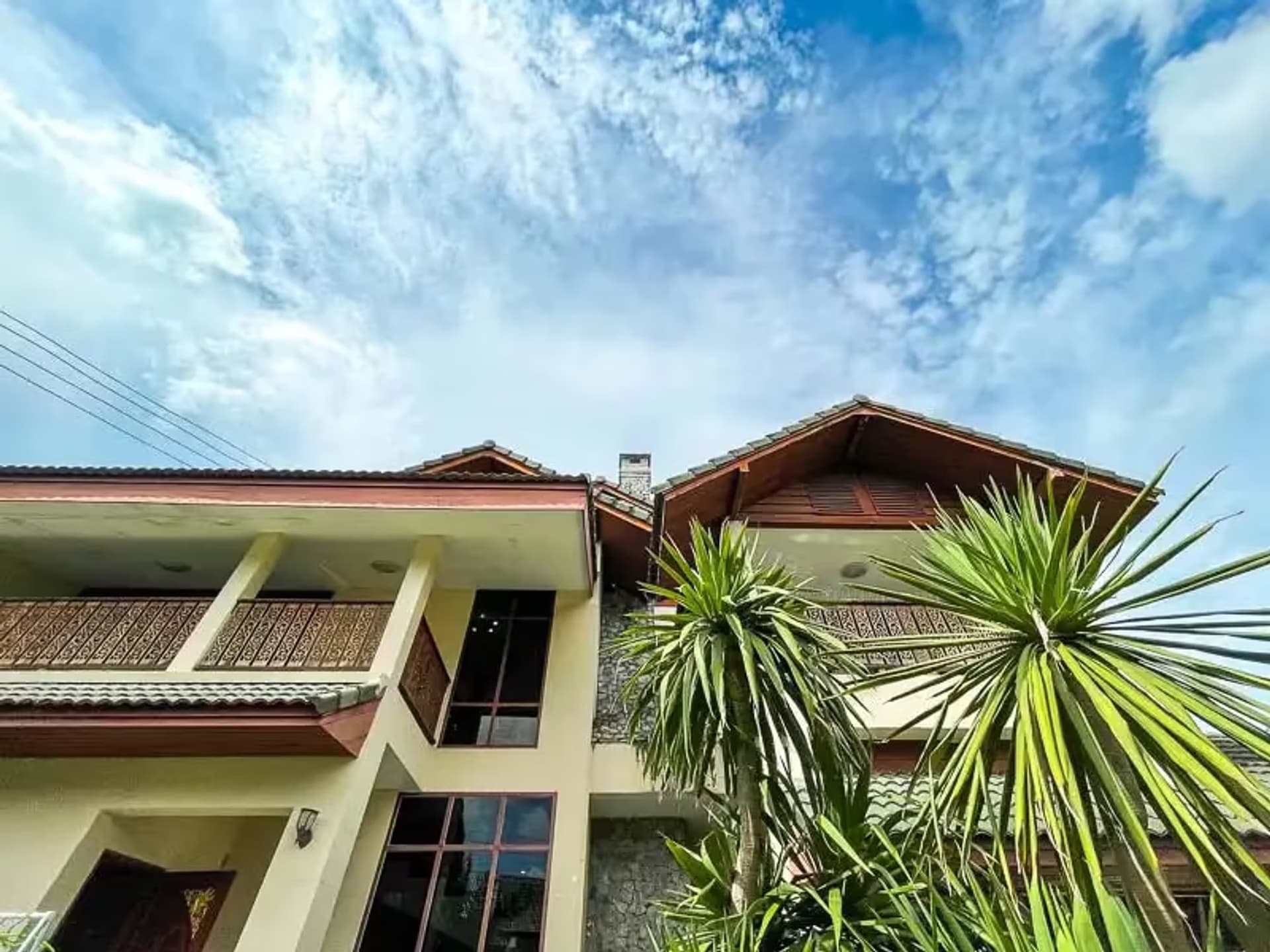 4 Bedroom House - Image 13
